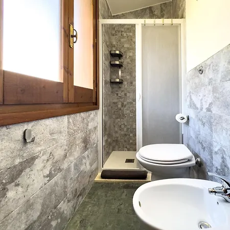 Villetta A 150m Dal Mare Solanas (Cagliari)